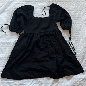 Forever 21 Black Dress